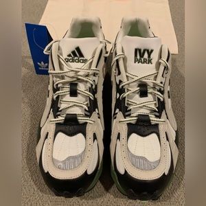 Ivy Park Savage Sneakers | Women’s Size 11 | Men’s Size 9.5
